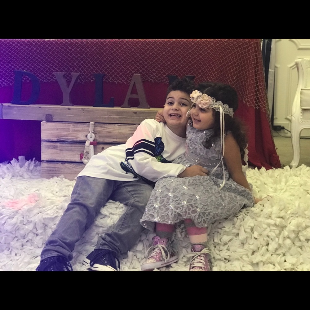 Meet your Posher, Victoria